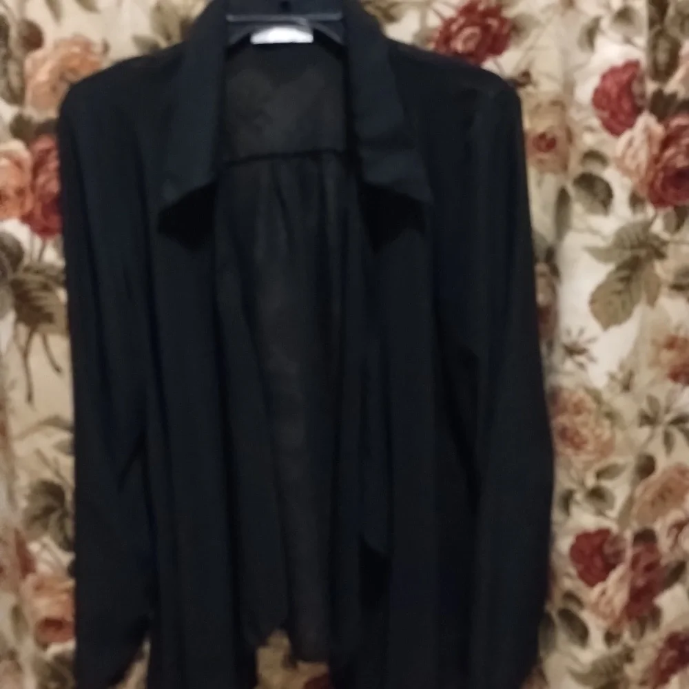 A'GACI Dressy Cardigan - Picture 2 of 5